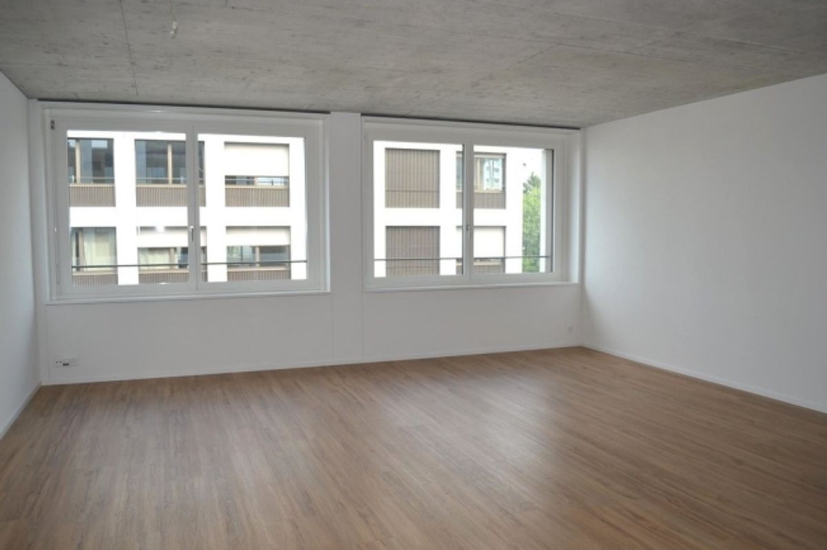 Moderne 2.5-ZWG mit riesiger gemeinsamer Dachterrasse - 3