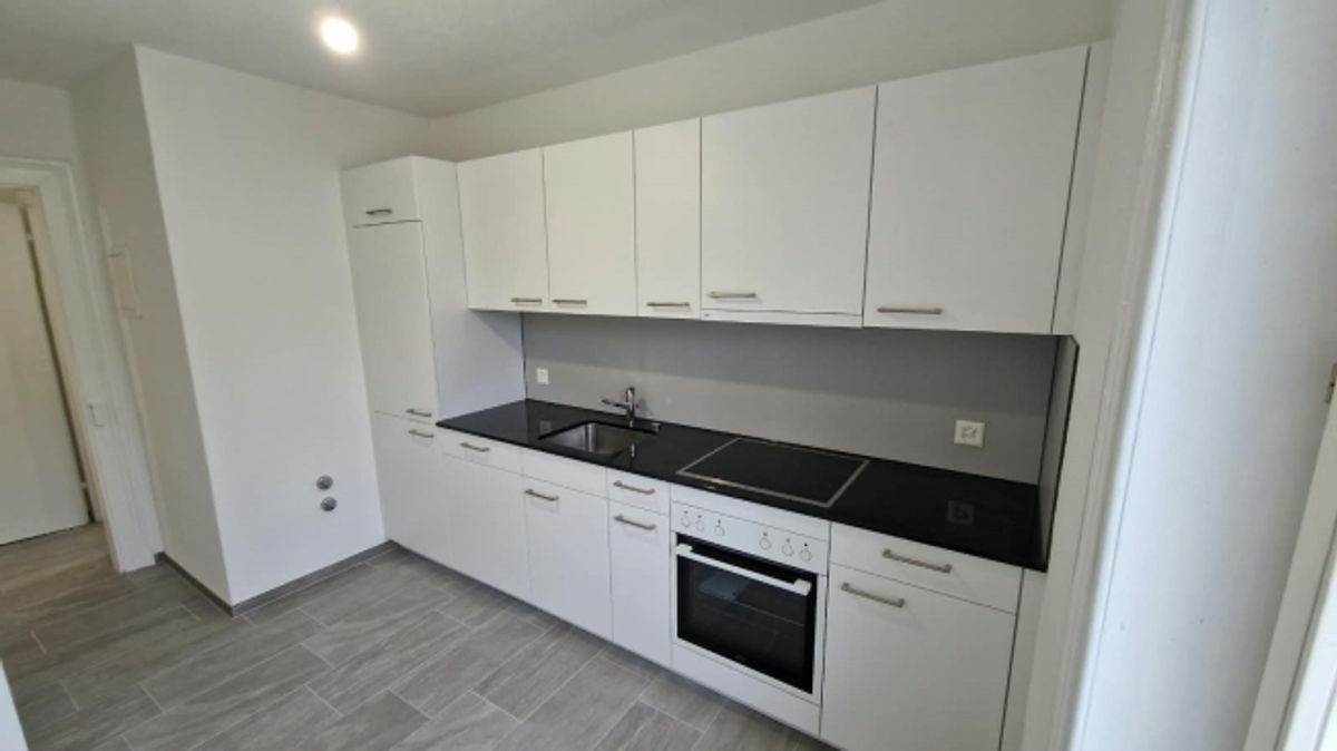 Erstbezug  Moderne 3-Zimmer-Wohnung mit Balkon - 0