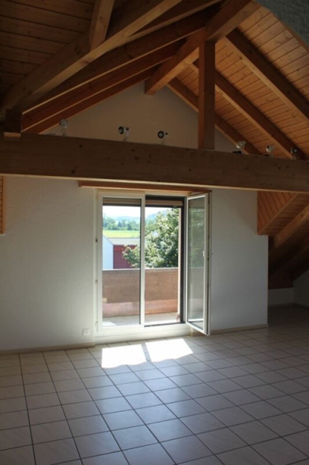 3.5 Zimmer - Dachwohnung - 2