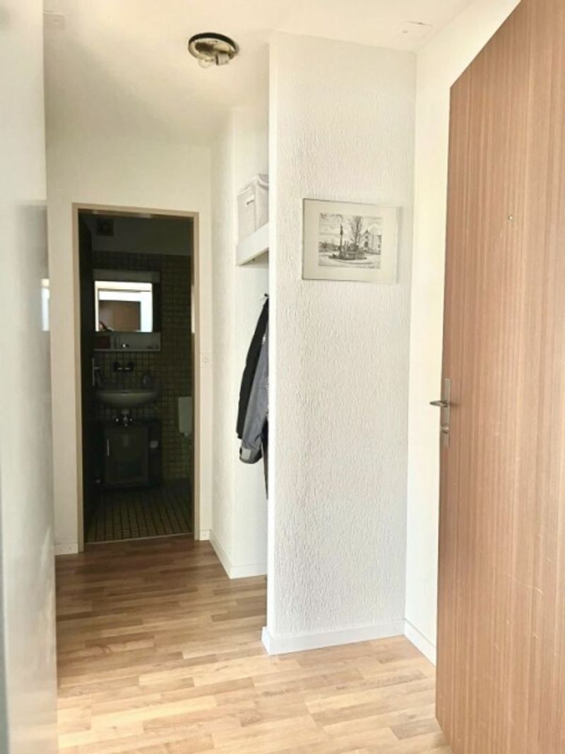 Helle gemütliche 2-Zimmerwohnung mit Balkon - 6