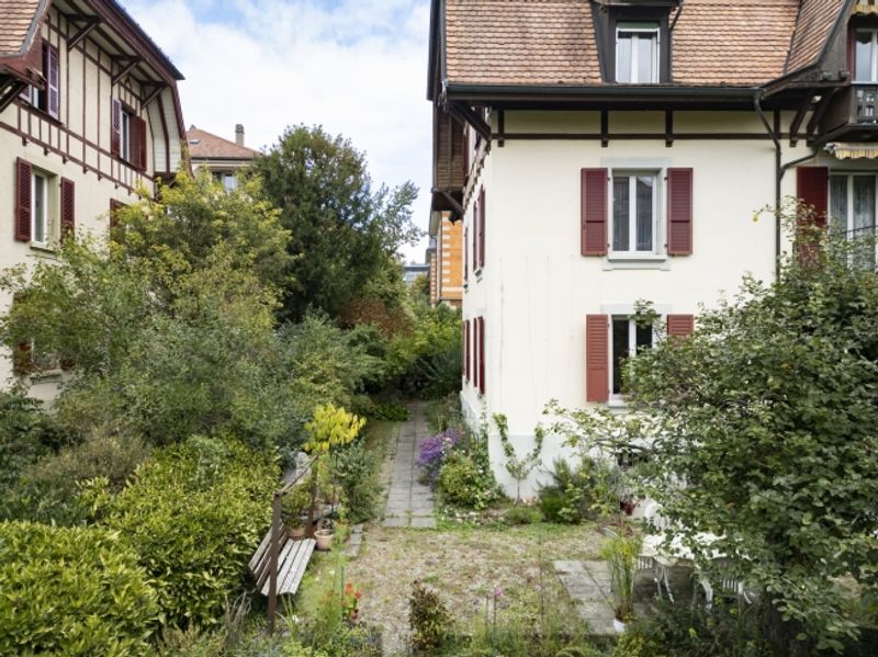 HISTORISCHES ALTBAUJUWEL - MEHRFAMILIENHAUS IM BERNER OBSTBERGQUARTIER - 11