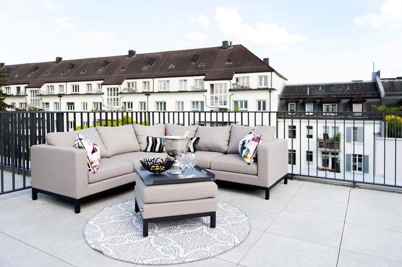 Luxury 1-Bedroom Apartments 60 m2 with balcony & r - 6