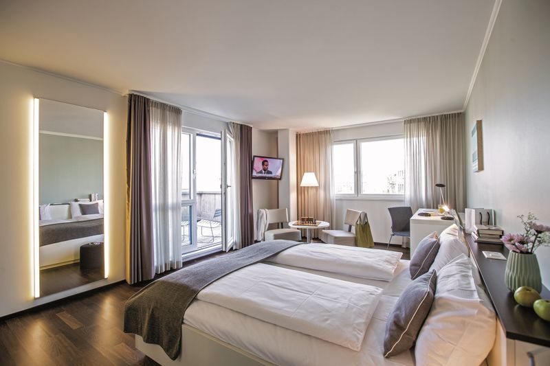 EXECUTIVE-Room - 1